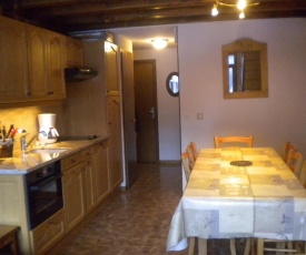 Appartement Le Grand-Bornand, 4 pièces, 8 personnes - FR-1-467-73