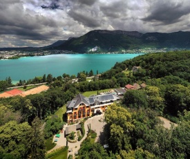Les Trésoms Lake and Spa Resort