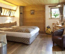 Chalet-Hôtel Les Fermes de Pierre & Anna