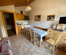 Appartement La Clusaz, 3 pièces, 6 personnes - FR-1-459-32