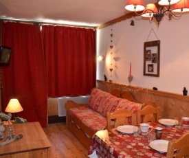 Studio Les Menuires, 1 pièce, 3 personnes - FR-1-452-43