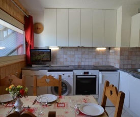 Studio Les Menuires, 1 pièce, 3 personnes - FR-1-452-98