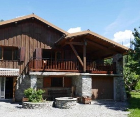 Chalet 8 personnes, face aux montagnes