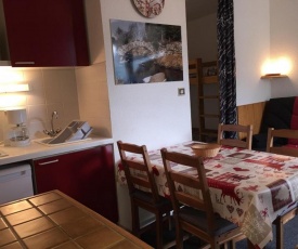 Appartement Les Menuires, 2 pièces, 4 personnes - FR-1-178-188