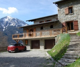 Beautiful Chalet in Champagny en Vanoise with Sauna