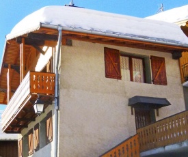 Elite Chalet in Champagny-en-Vanoise near Paradiski Ski Area