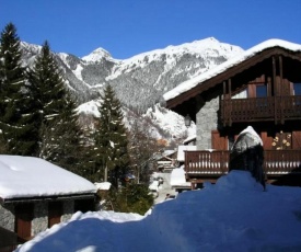 Résidence Hameau Des Rochers - 4 Pièces pour 8 Personnes 193293
