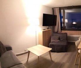 Studio la Plagne Aime 2000, au pieds des pistes
